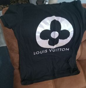Louis Vuitton t shirt